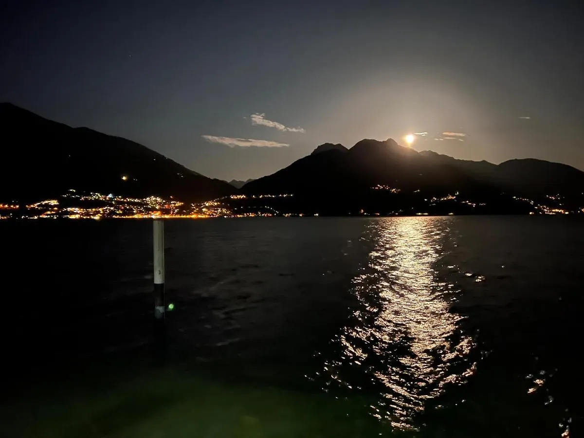 Lake Como View Ulivo 18 Acquaseria 0*,  Italy